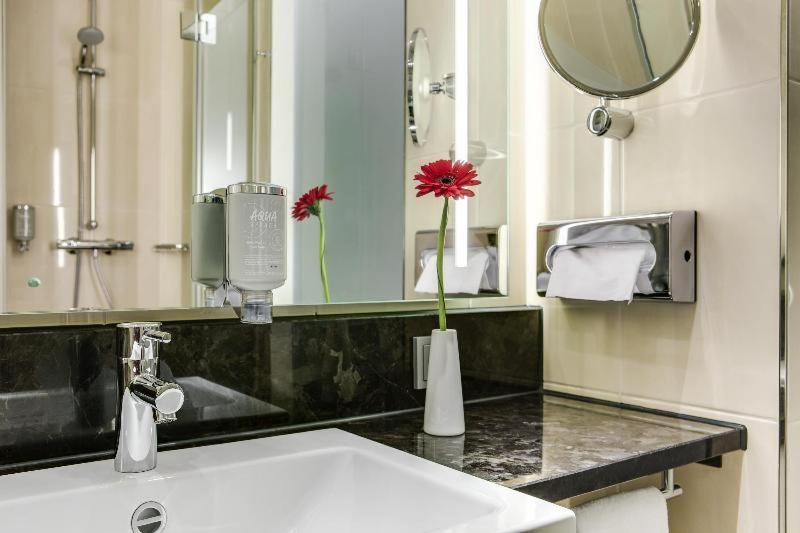 Intercityhotel Hannover Phòng bức ảnh